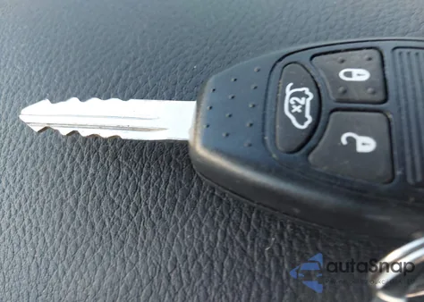 2013 Dodge Avenger Se V6 z USA, uszkodzony, nr VIN 1C3CDZAG5DN770256